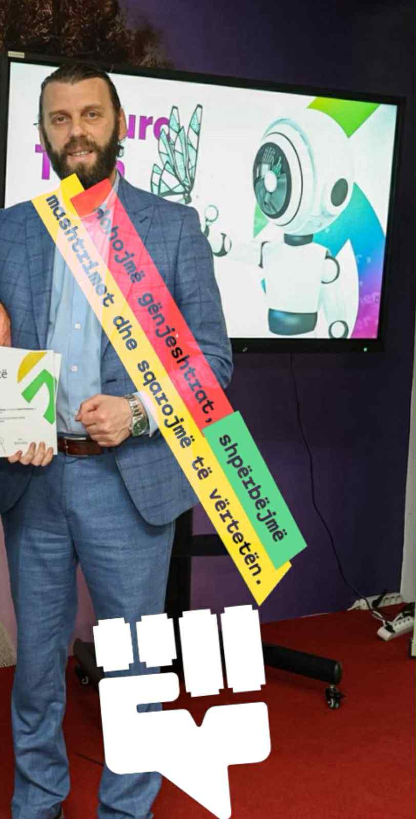 Zbulohet i dashuri biznesmen i Agnesa Vuthajt? - Insajderi - 1
